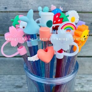 ✨NEW✨Straw Cover Topper & Glitter Venti Straw Set